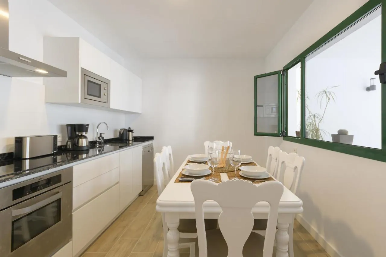 Alizuth Home Playa Honda  Spain