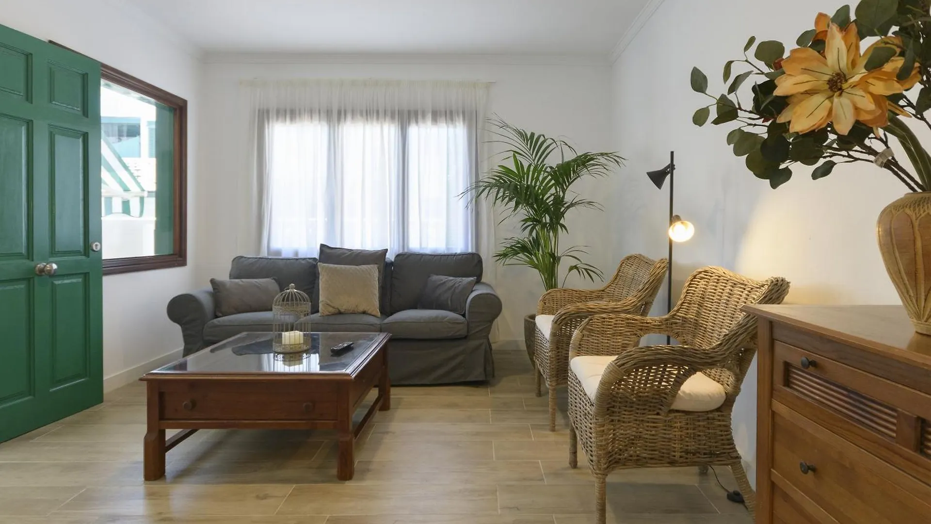 Alizuth Home Playa Honda